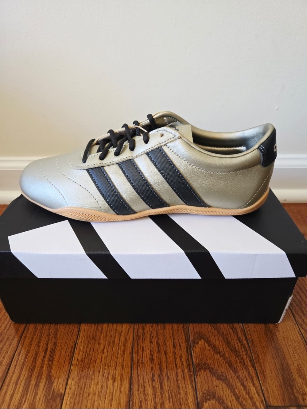 Adidas Metallic Silver Sneaker with Black Stripes Shoes Women Size US 7